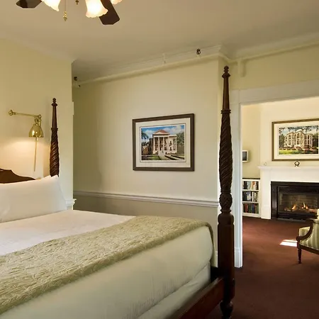 The Inn At Cape Cod Yarmouth Exterior photo
