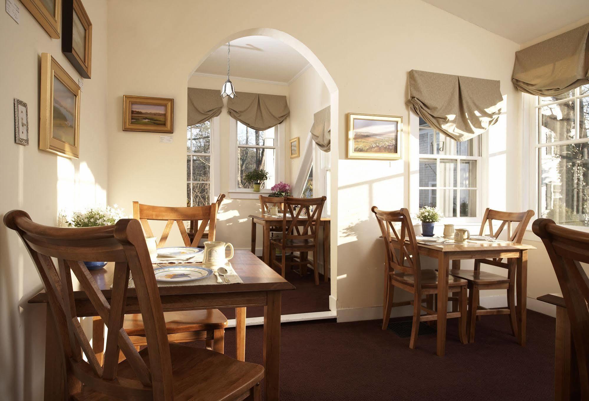 The At Cape Cod Inn Yarmouth