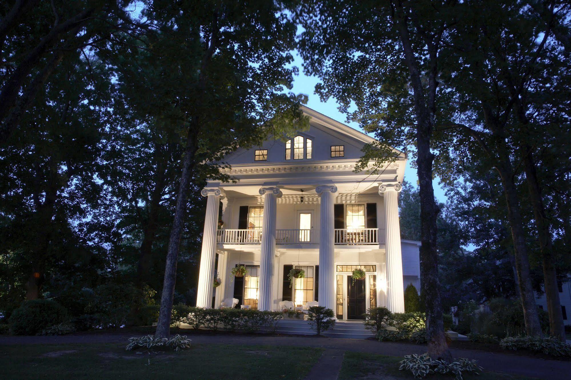 The At Cape Cod 4*
